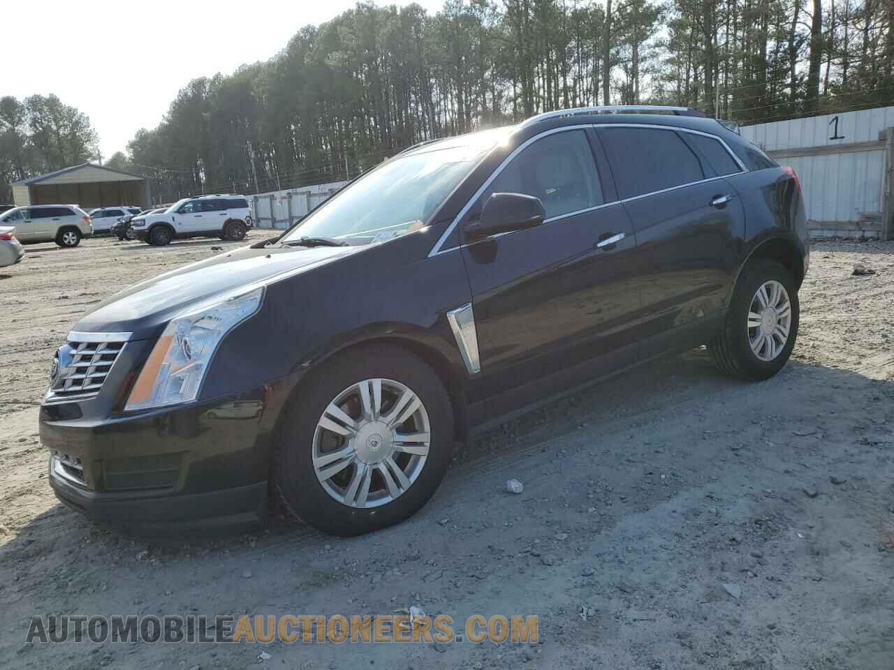 3GYFNBE33FS596016 CADILLAC SRX 2015