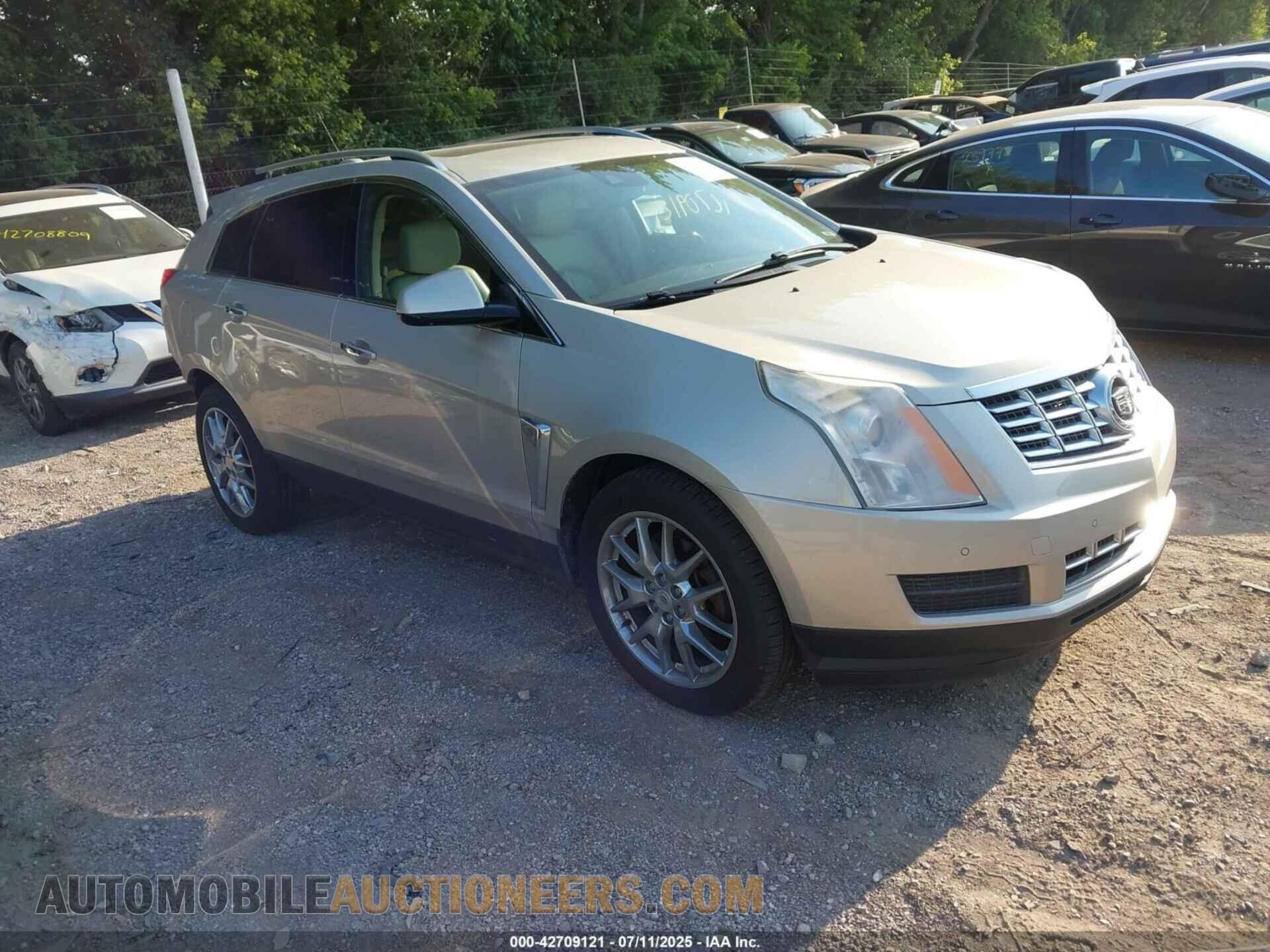 3GYFNBE37FS525921 CADILLAC SRX 2015
