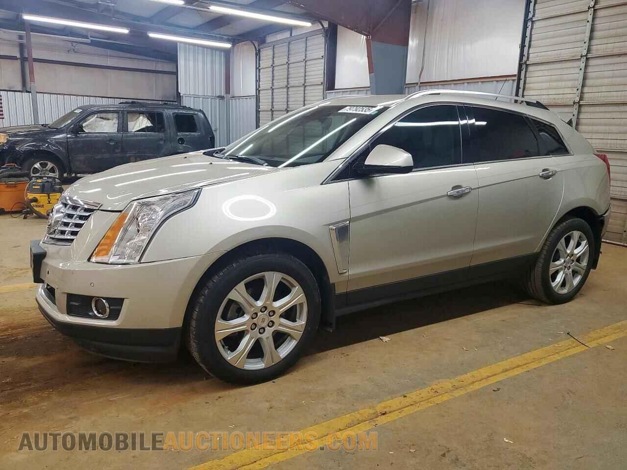 3GYFNCE35FS623755 CADILLAC SRX 2015