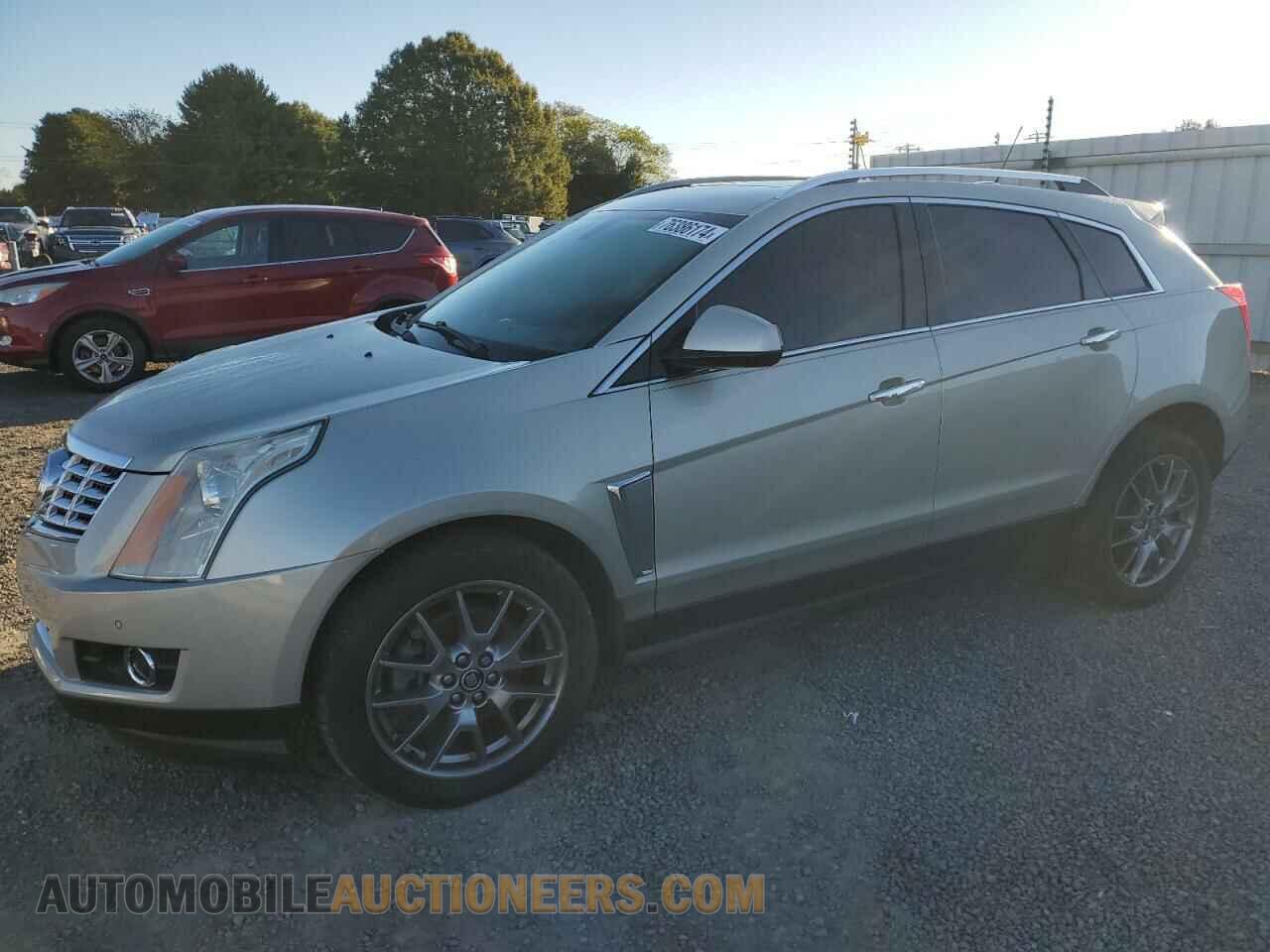 3GYFNCE36FS570631 CADILLAC SRX 2015
