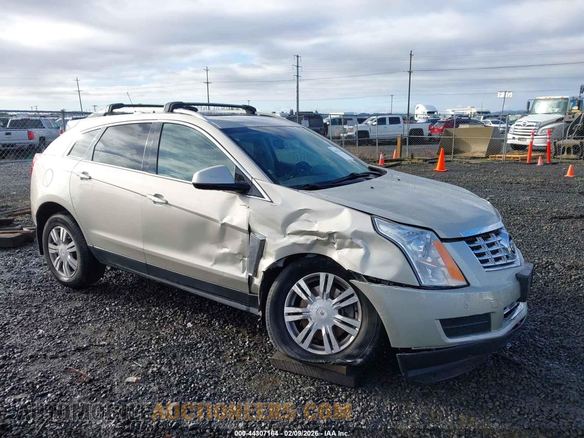3GYFNEE30FS620029 CADILLAC SRX 2015