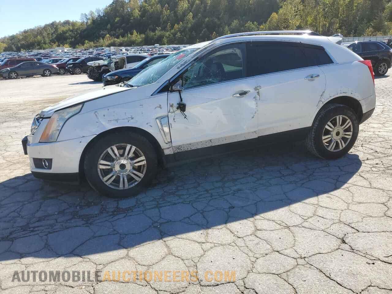 3GYFNEE31FS548807 CADILLAC SRX 2015