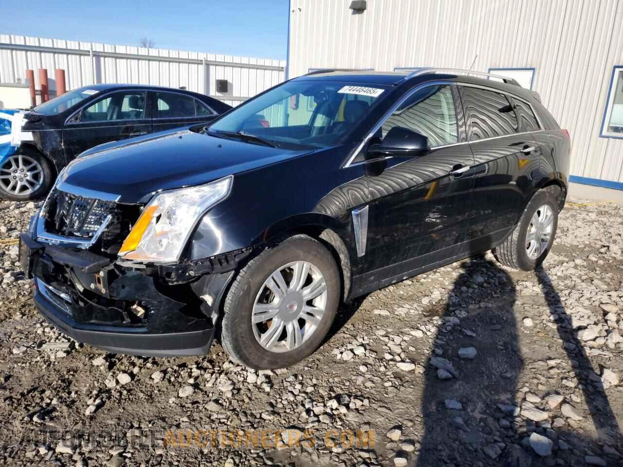 3GYFNEE37FS511017 CADILLAC SRX 2015