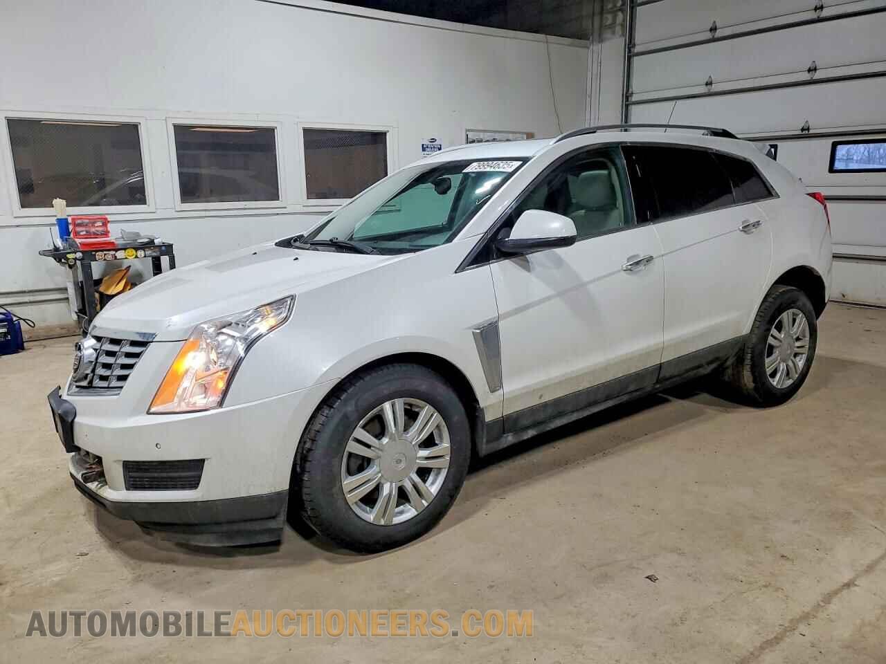 3GYFNEE38FS548951 CADILLAC SRX 2015
