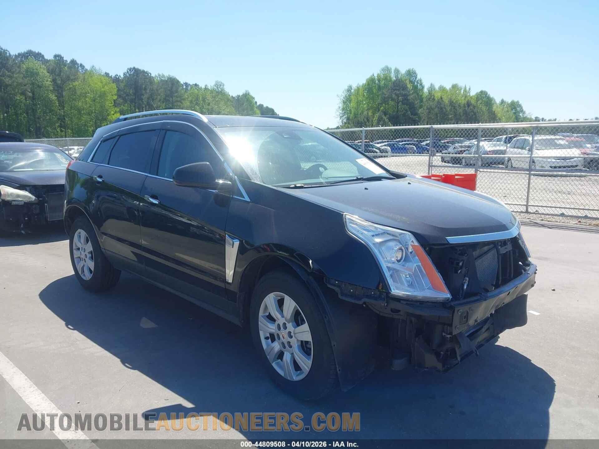 3GYFNEE38FS587149 CADILLAC SRX 2015