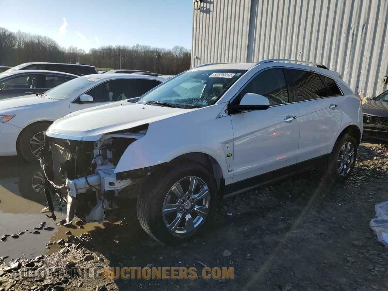 3GYFNEE38FS589063 CADILLAC SRX 2015