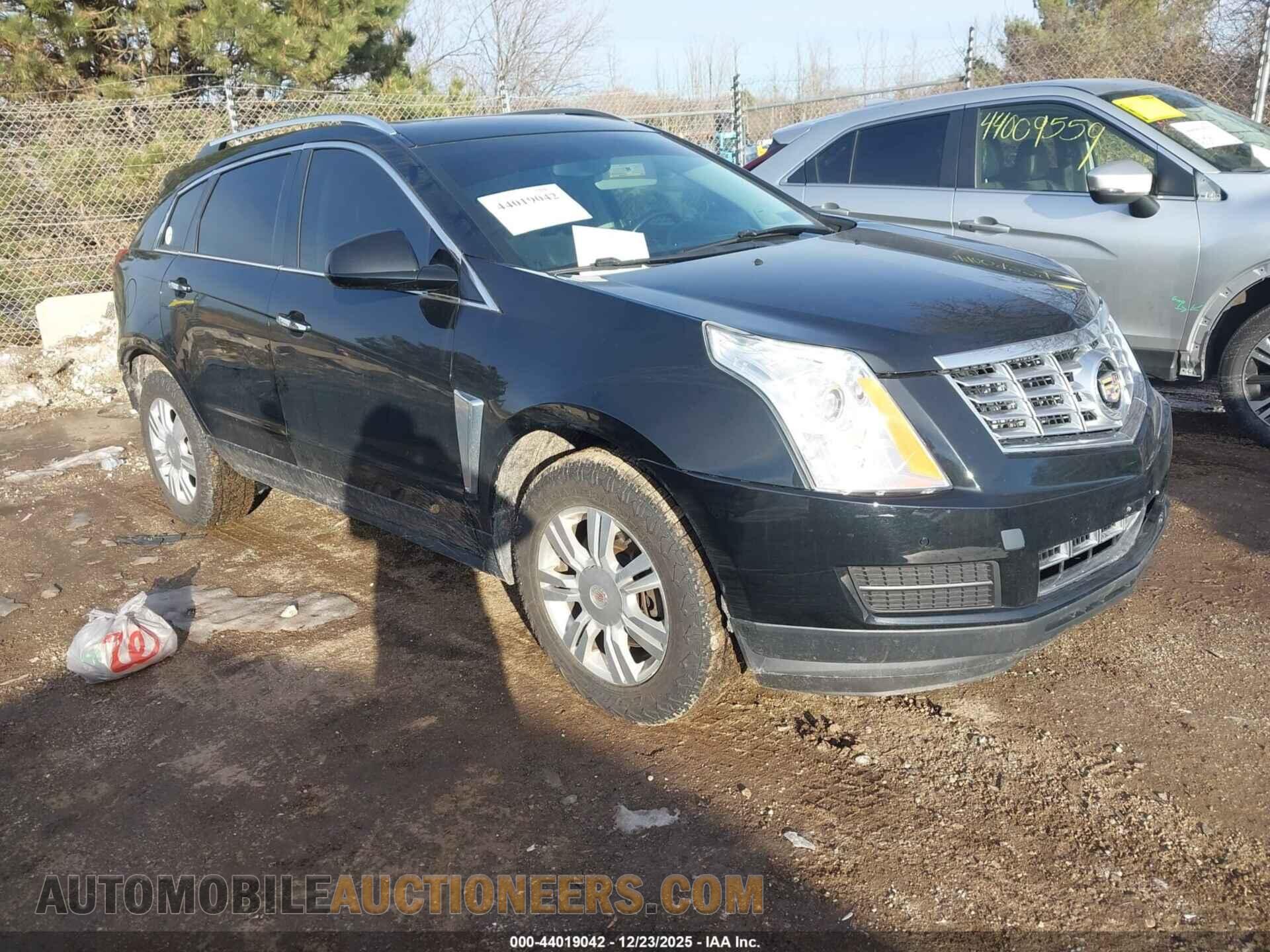 3GYFNEE38FS600546 CADILLAC SRX 2015