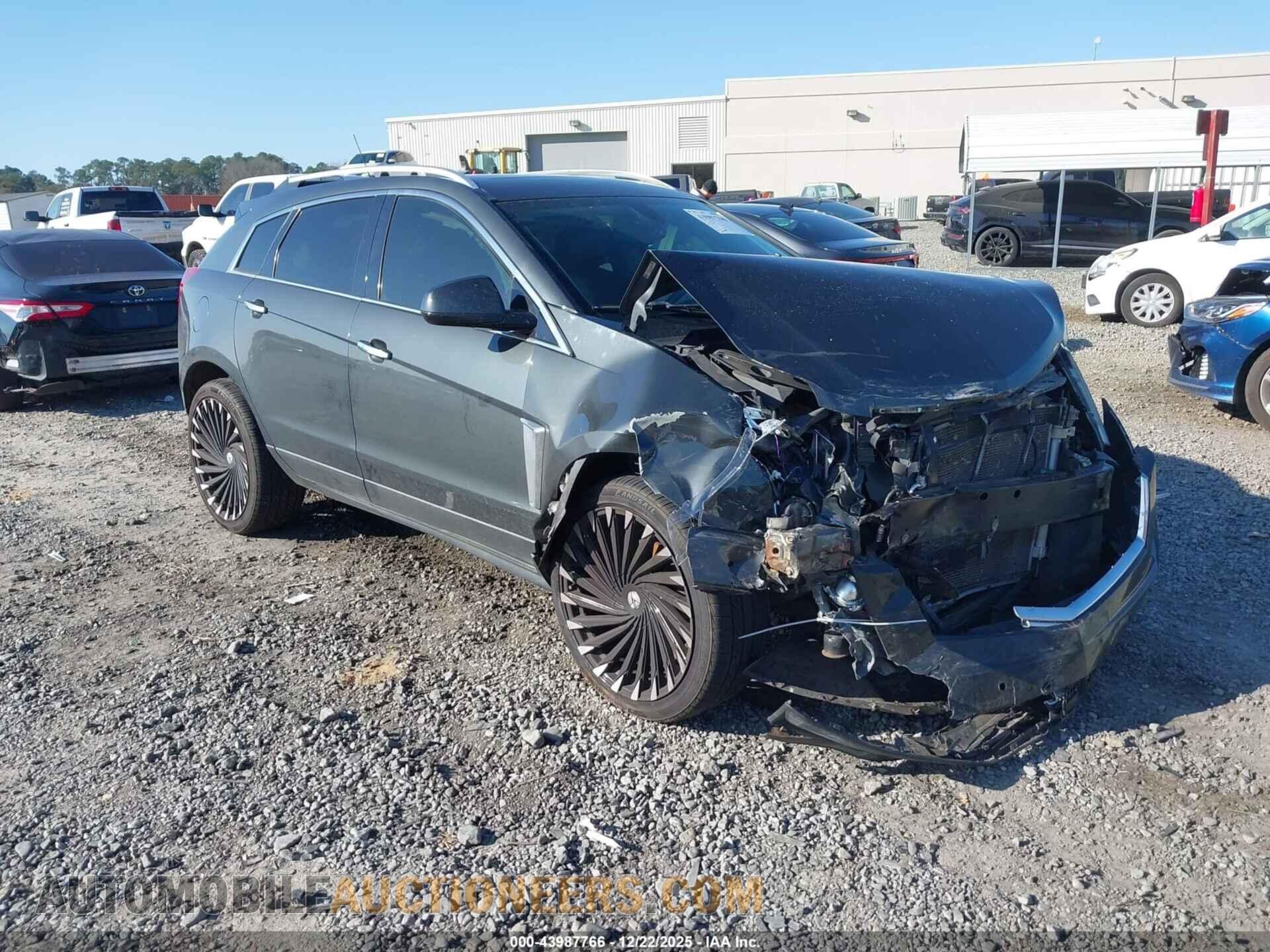 3GYFNEE39FS509060 CADILLAC SRX 2015