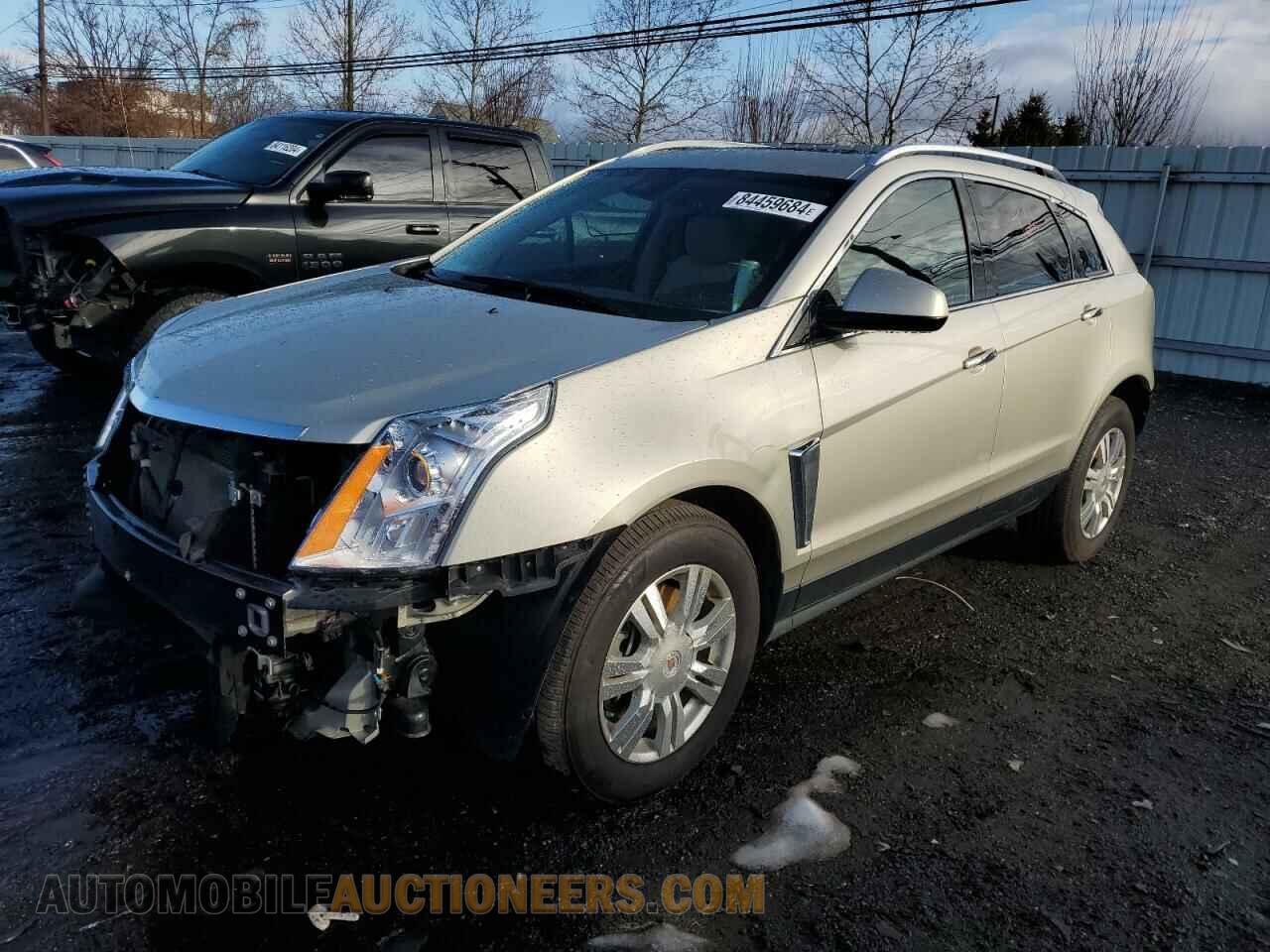 3GYFNEE39FS577925 CADILLAC SRX 2015