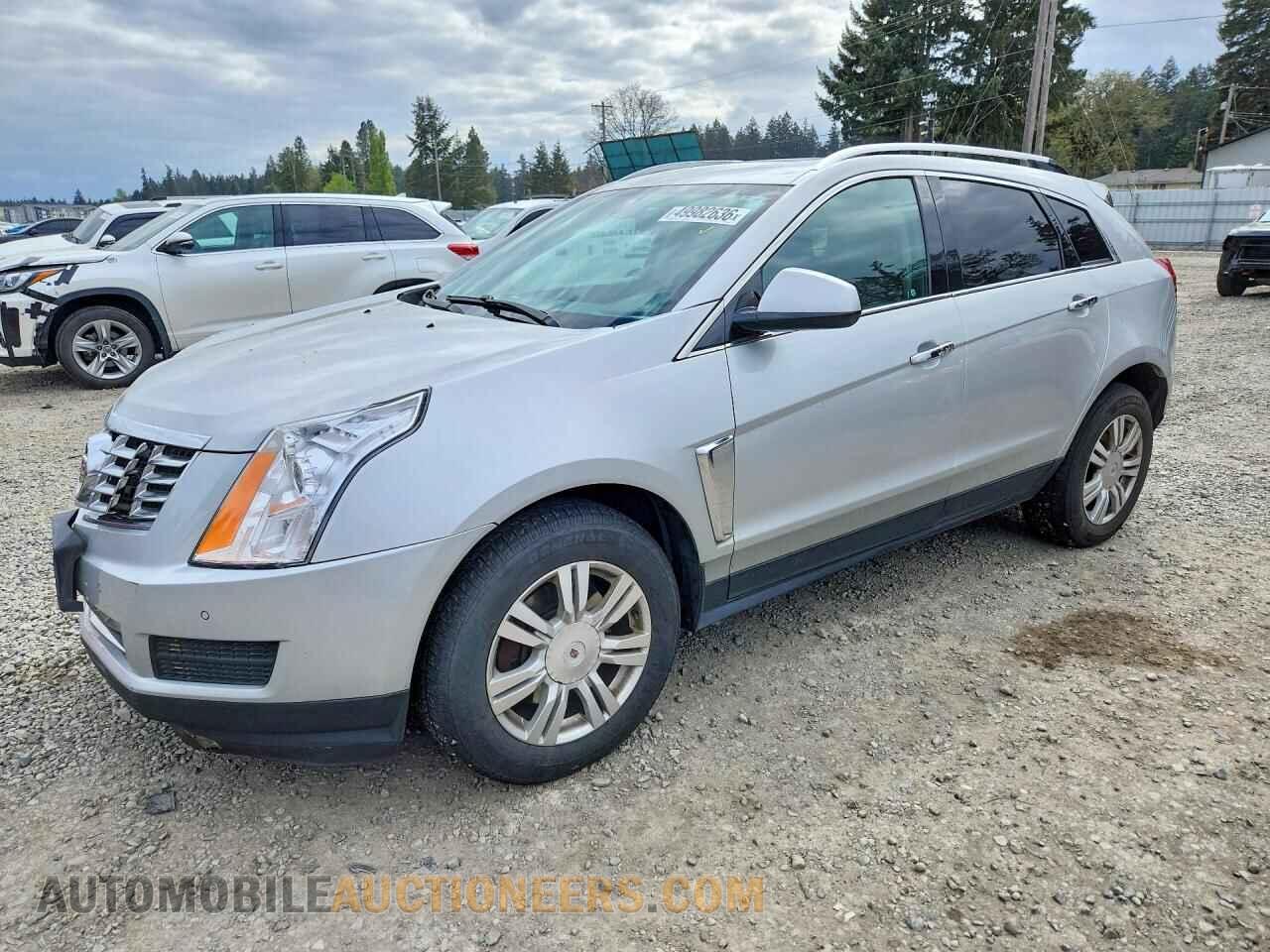 3GYFNEE39FS618764 CADILLAC SRX 2015