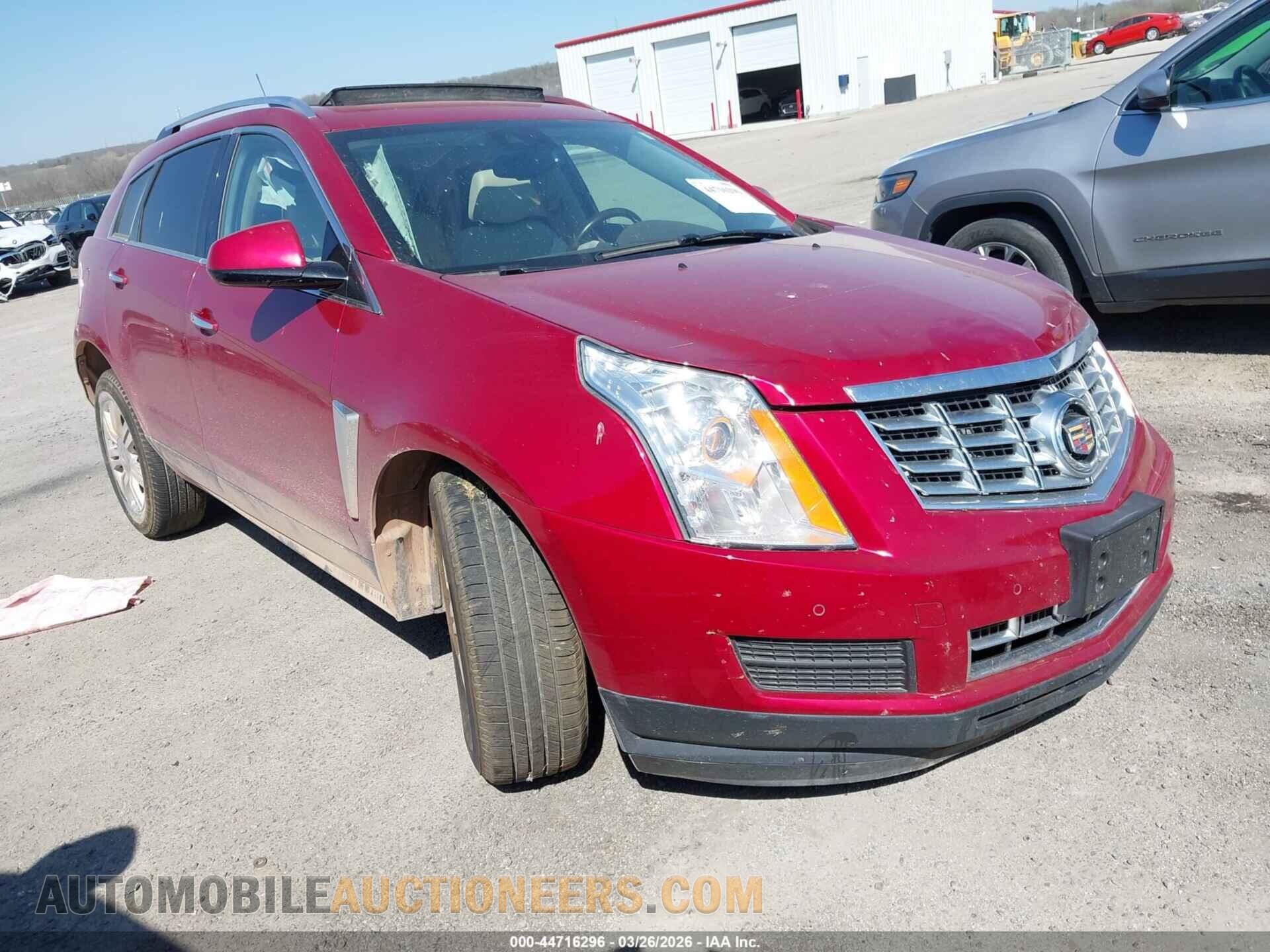 3GYFNEE3XFS616490 CADILLAC SRX 2015
