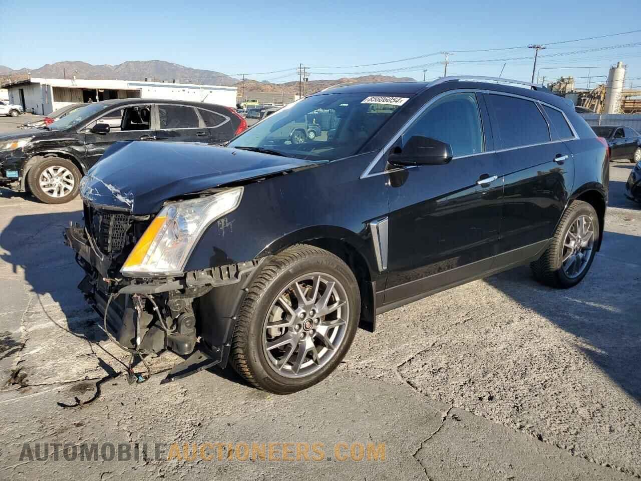 3GYFNFE32FS572930 CADILLAC SRX 2015