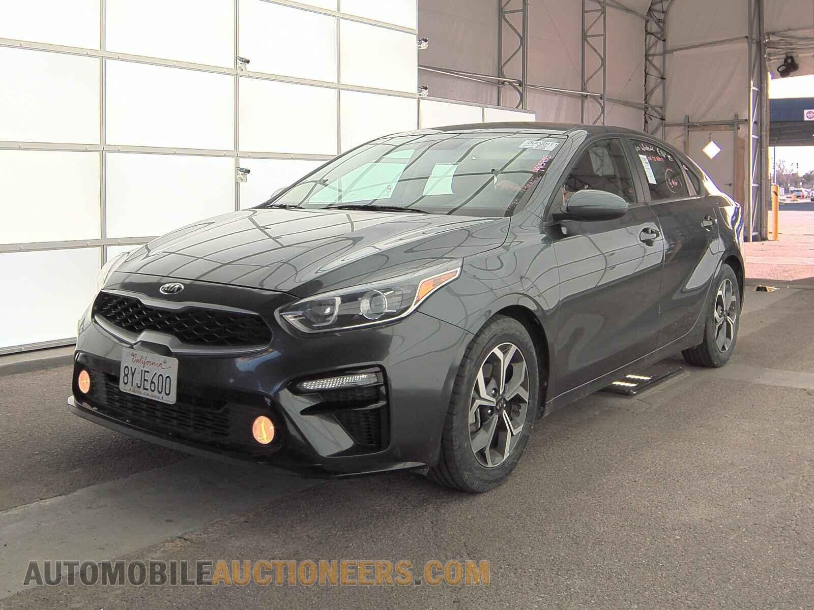 3KPF24AD2ME335559 Kia Forte 2021