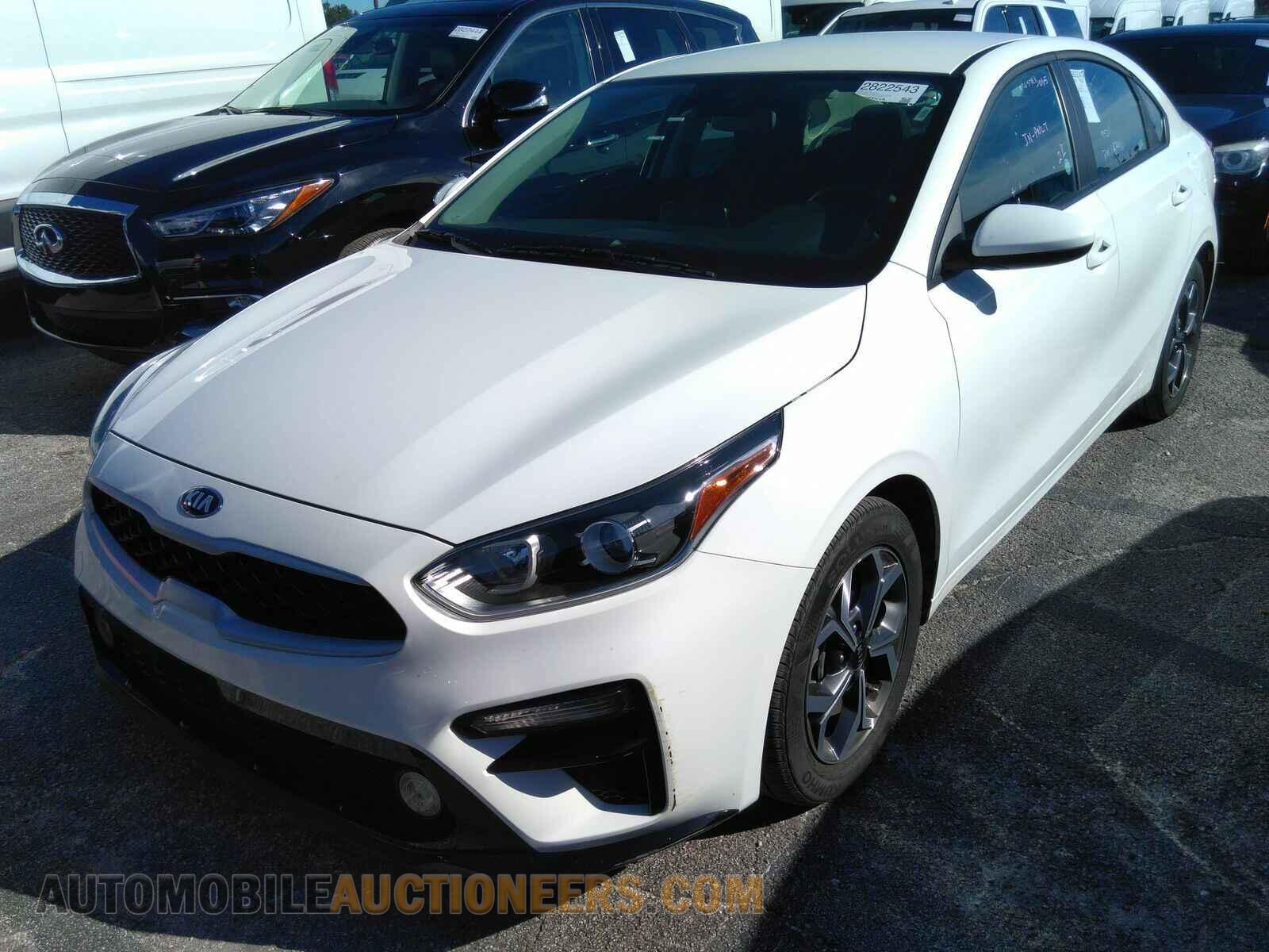 3KPF24AD7LE201516 Kia Forte 2020