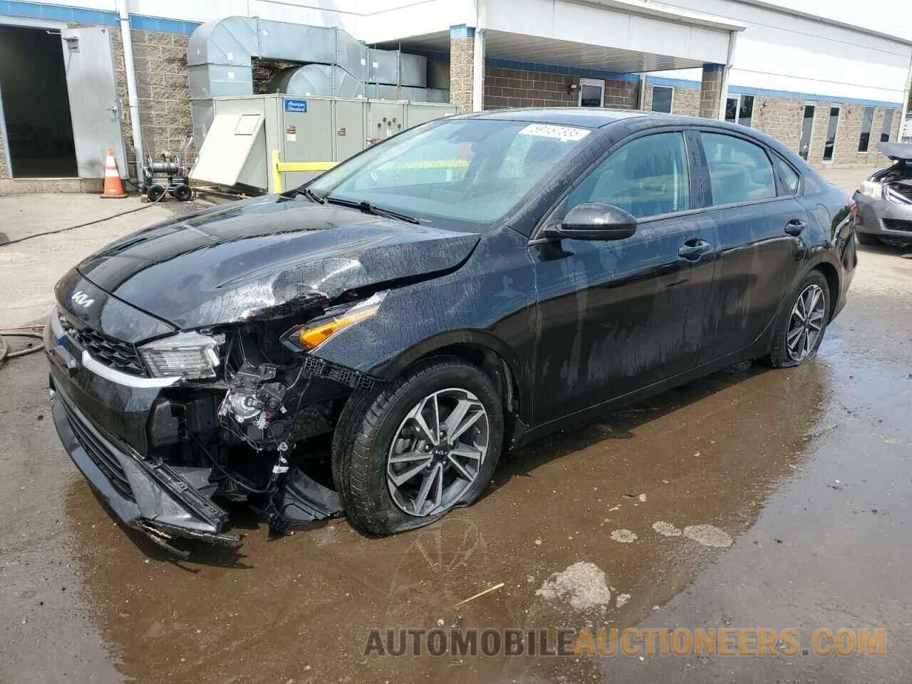3KPF24AD8NE465587 KIA FORTE 2022