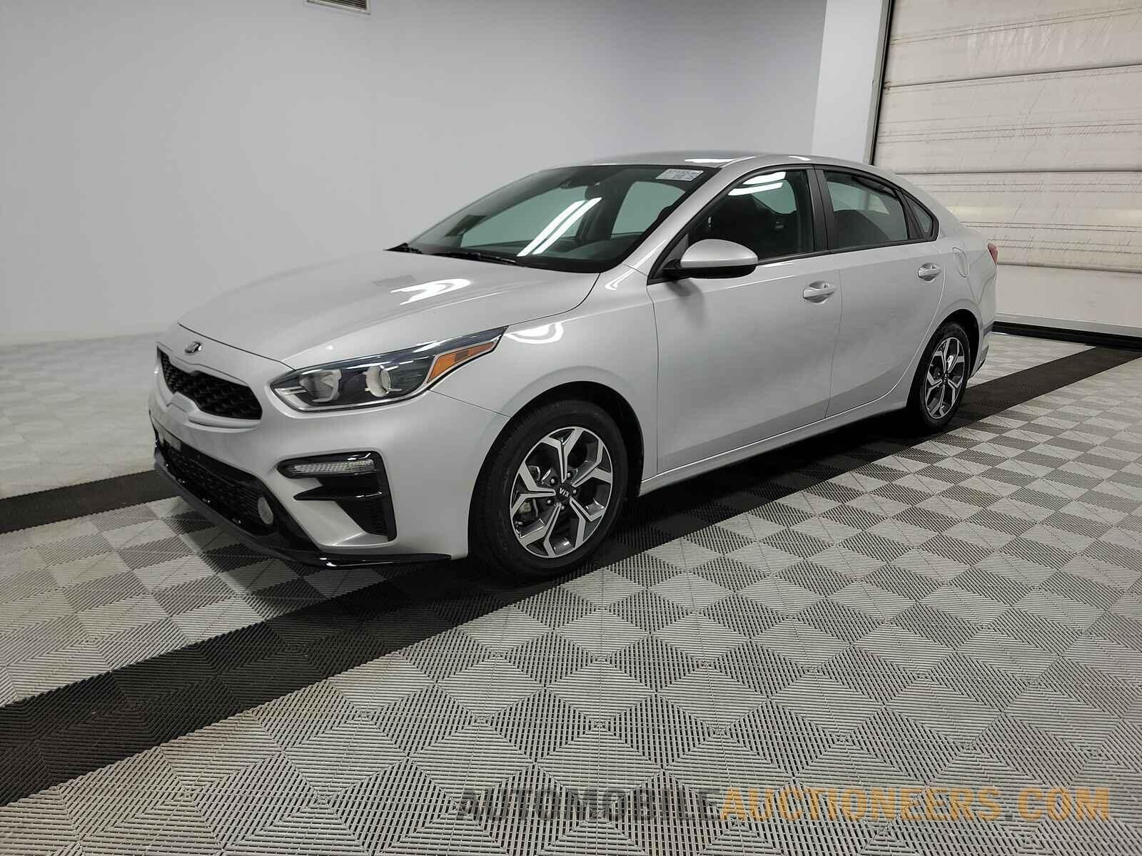 3KPF24ADXLE252525 Kia Forte 2020