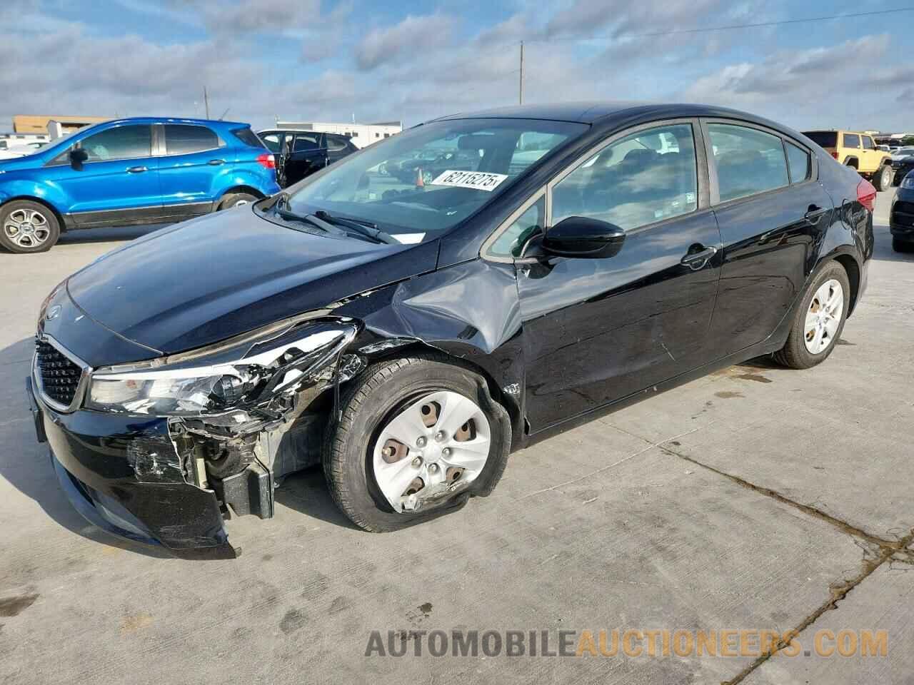3KPFK4A72JE210261 KIA FORTE 2018