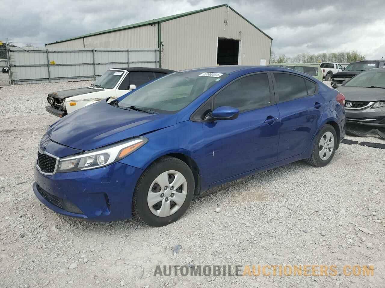 3KPFK4A75JE272043 KIA FORTE 2018