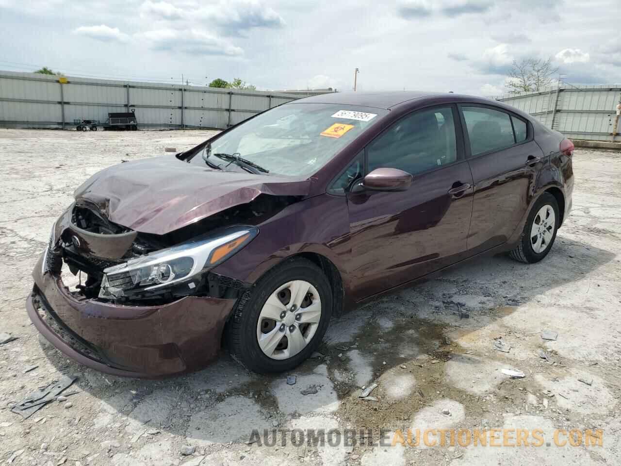 3KPFK4A78JE228182 KIA FORTE 2018