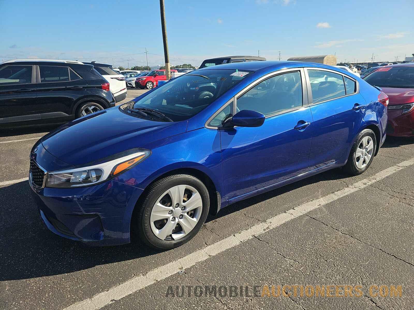 3KPFK4A79HE033959 Kia Forte LX 2017