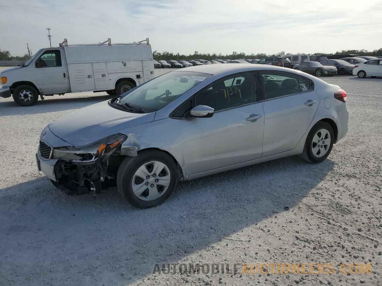 3KPFL4A70JE248200 KIA FORTE 2018