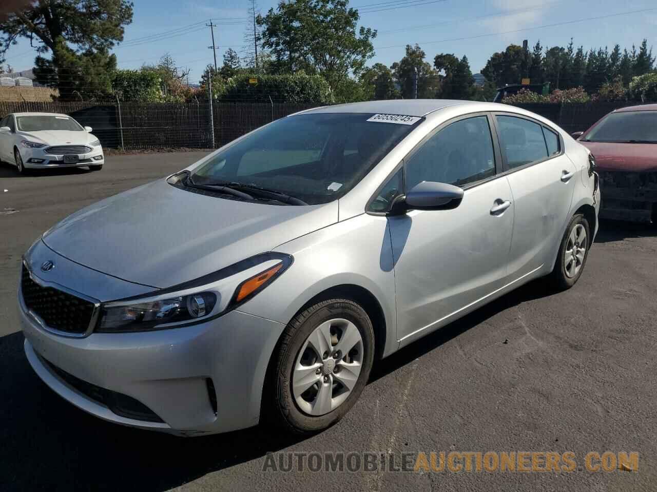 3KPFL4A75JE262223 KIA FORTE 2018