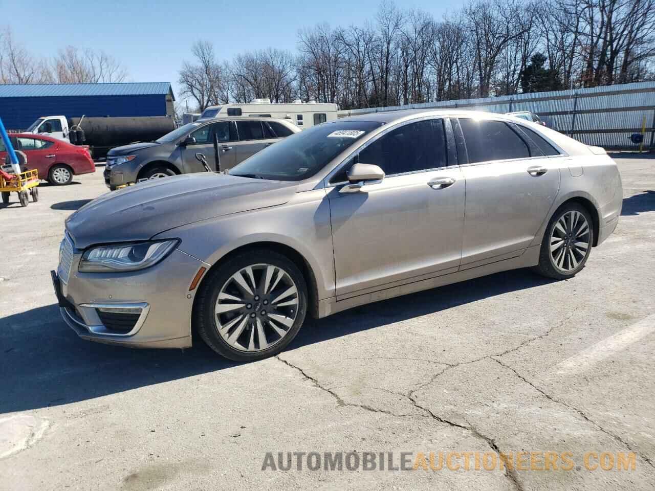 3LN6L5E94JR622023 LINCOLN MKZ 2018