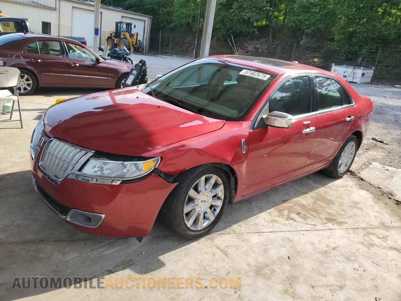 3LNHL2GC3CR828811 LINCOLN MKZ 2012