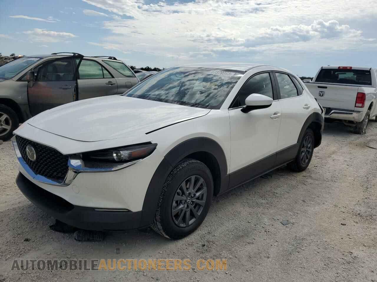 3MVDMBAM5PM511373 MAZDA CX30 2023