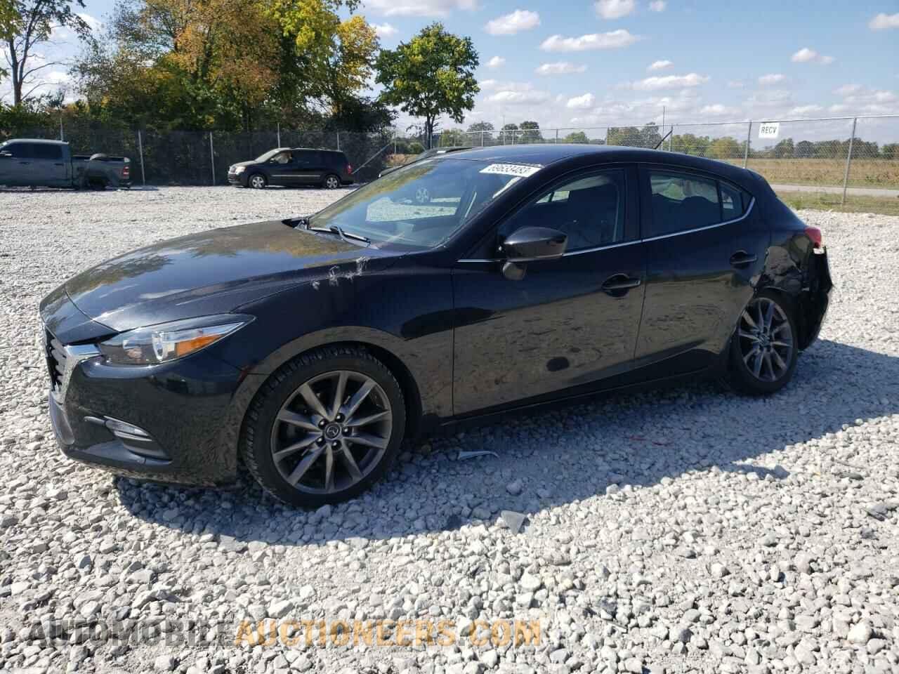 3MZBN1L35JM181517 MAZDA 3 2018