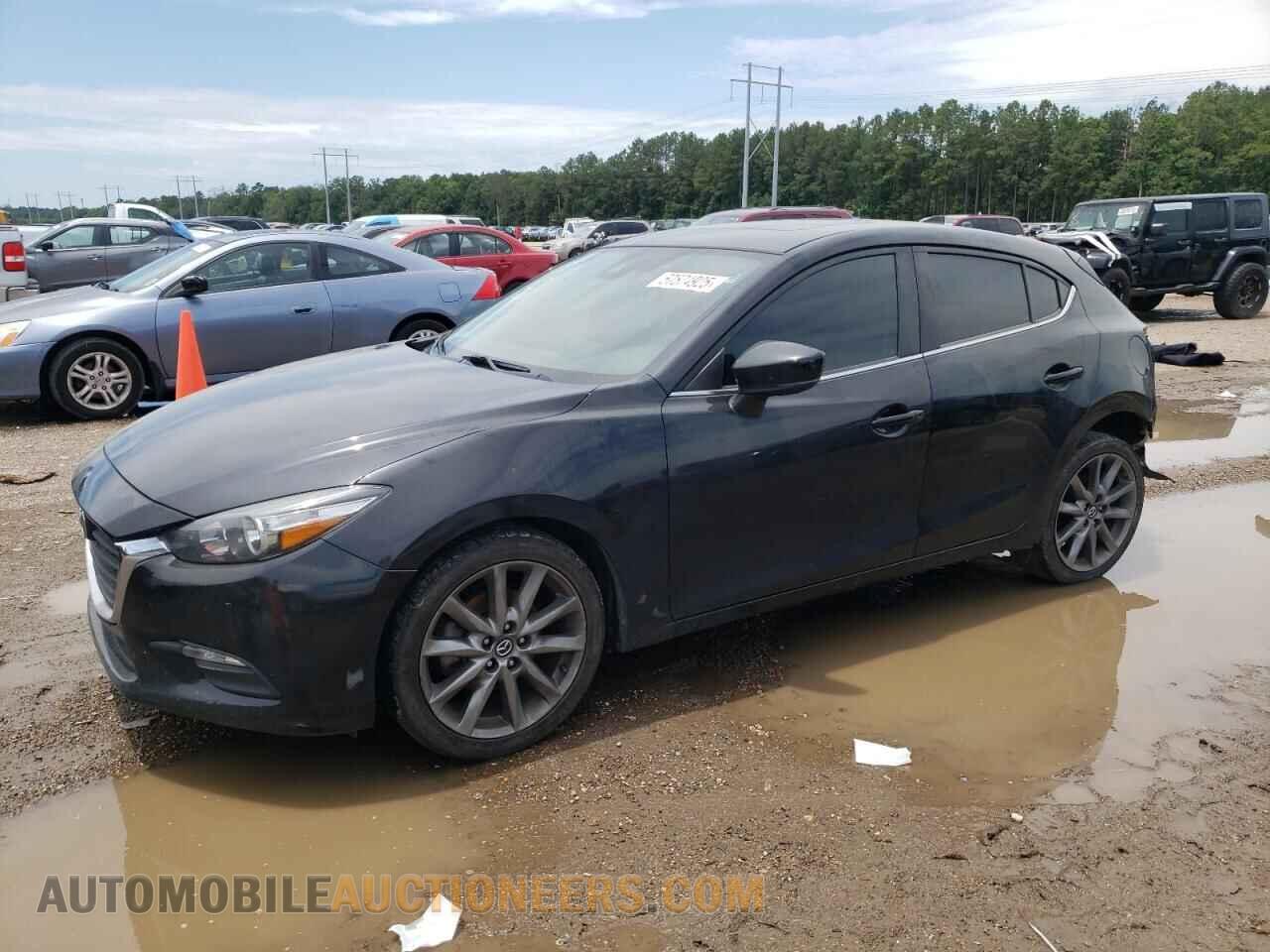 3MZBN1L35JM200034 MAZDA 3 2018
