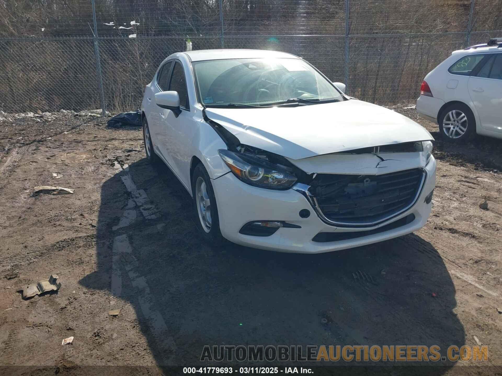 3MZBN1L39JM203969 MAZDA MAZDA3 2018