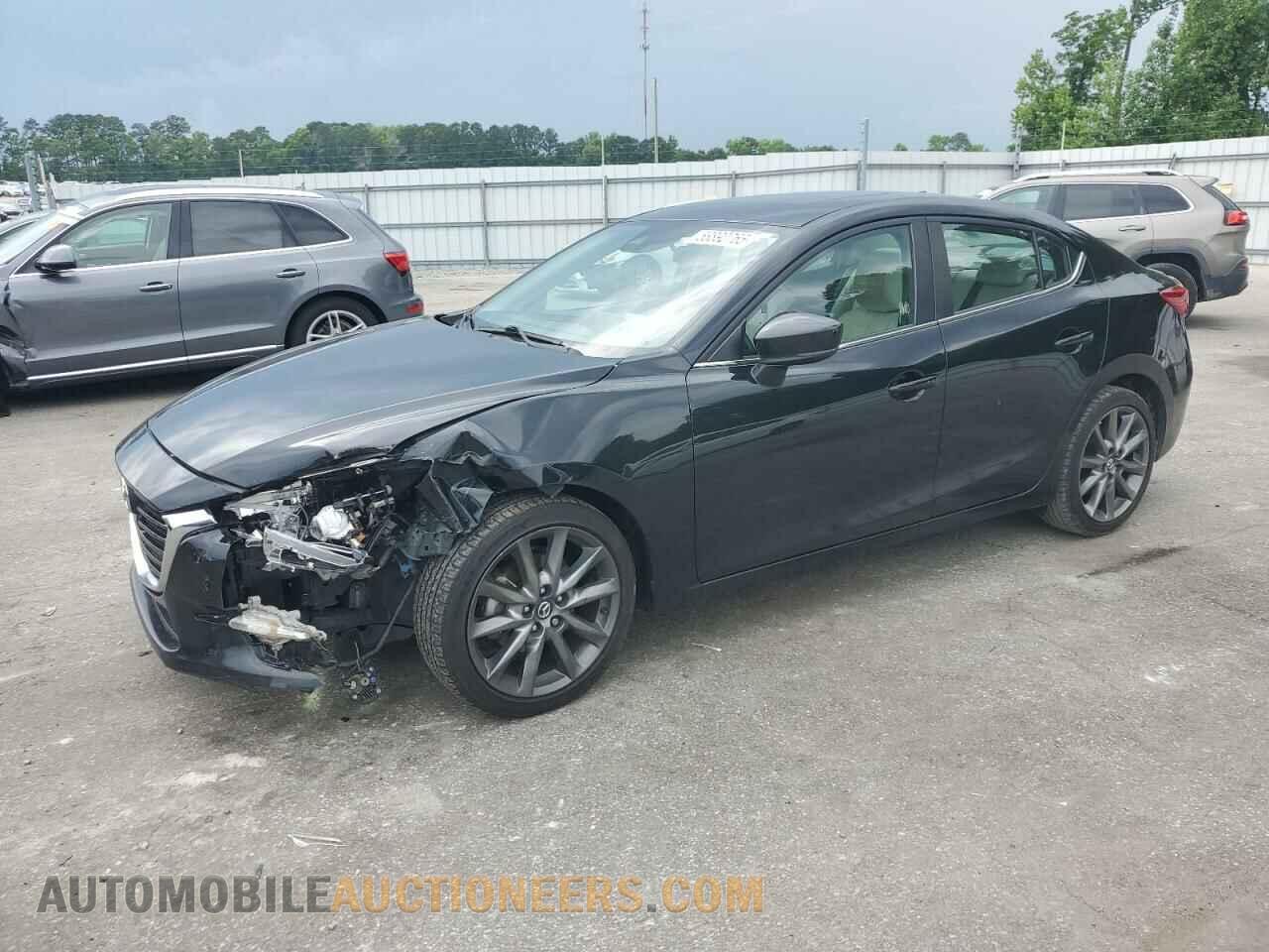 3MZBN1W35JM160811 MAZDA 3 2018
