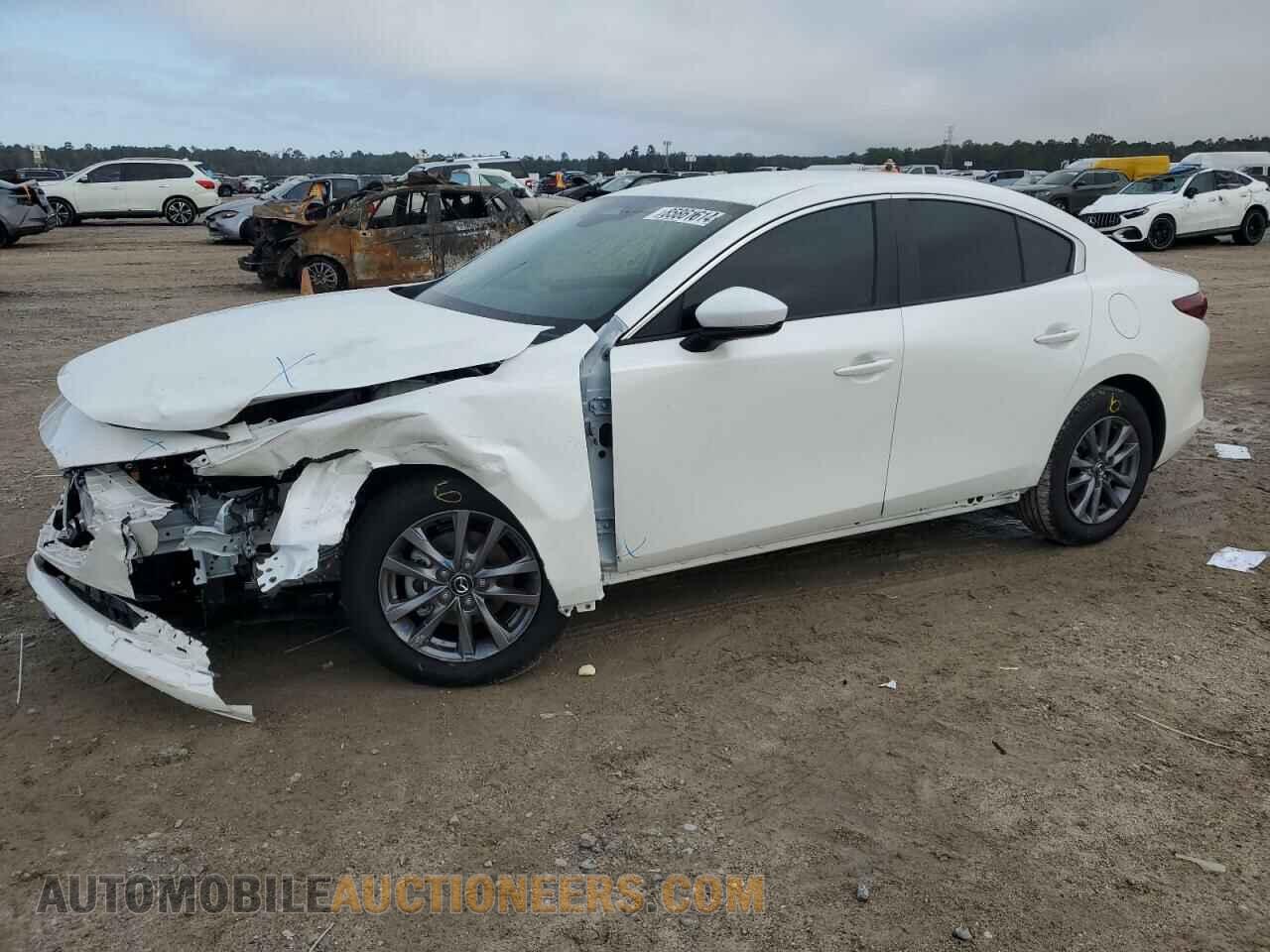3MZBPAAM3RM435436 MAZDA 3 2024