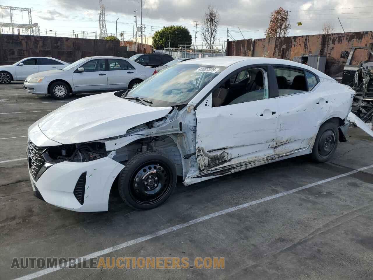 3N1AB8CV0RY329873 NISSAN SENTRA 2024