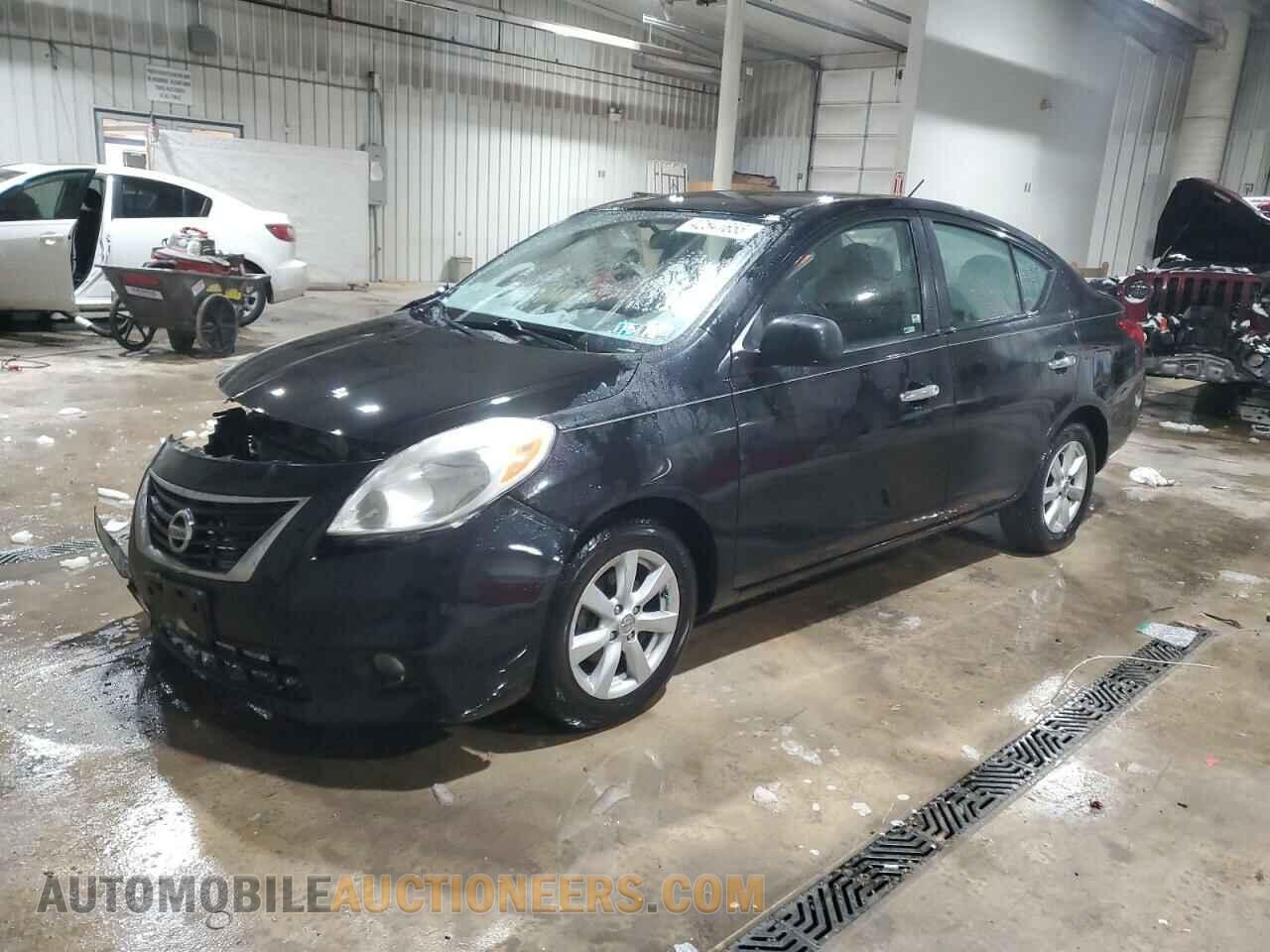 3N1CN7AP2CL802000 NISSAN VERSA 2012