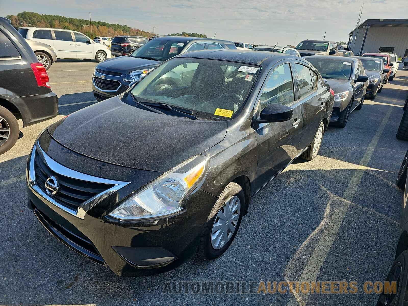 3N1CN7AP2HL804773 Nissan Versa Sedan 2017