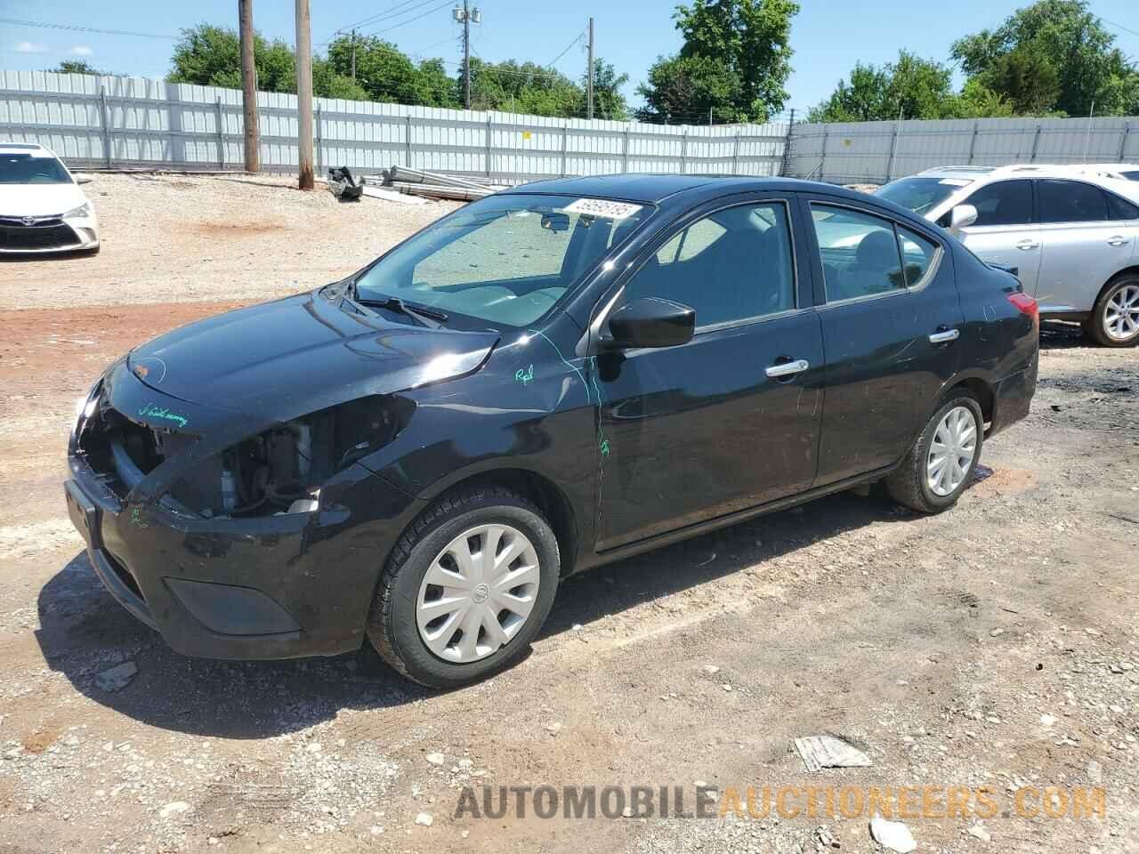 3N1CN7AP3HL882754 NISSAN VERSA 2017