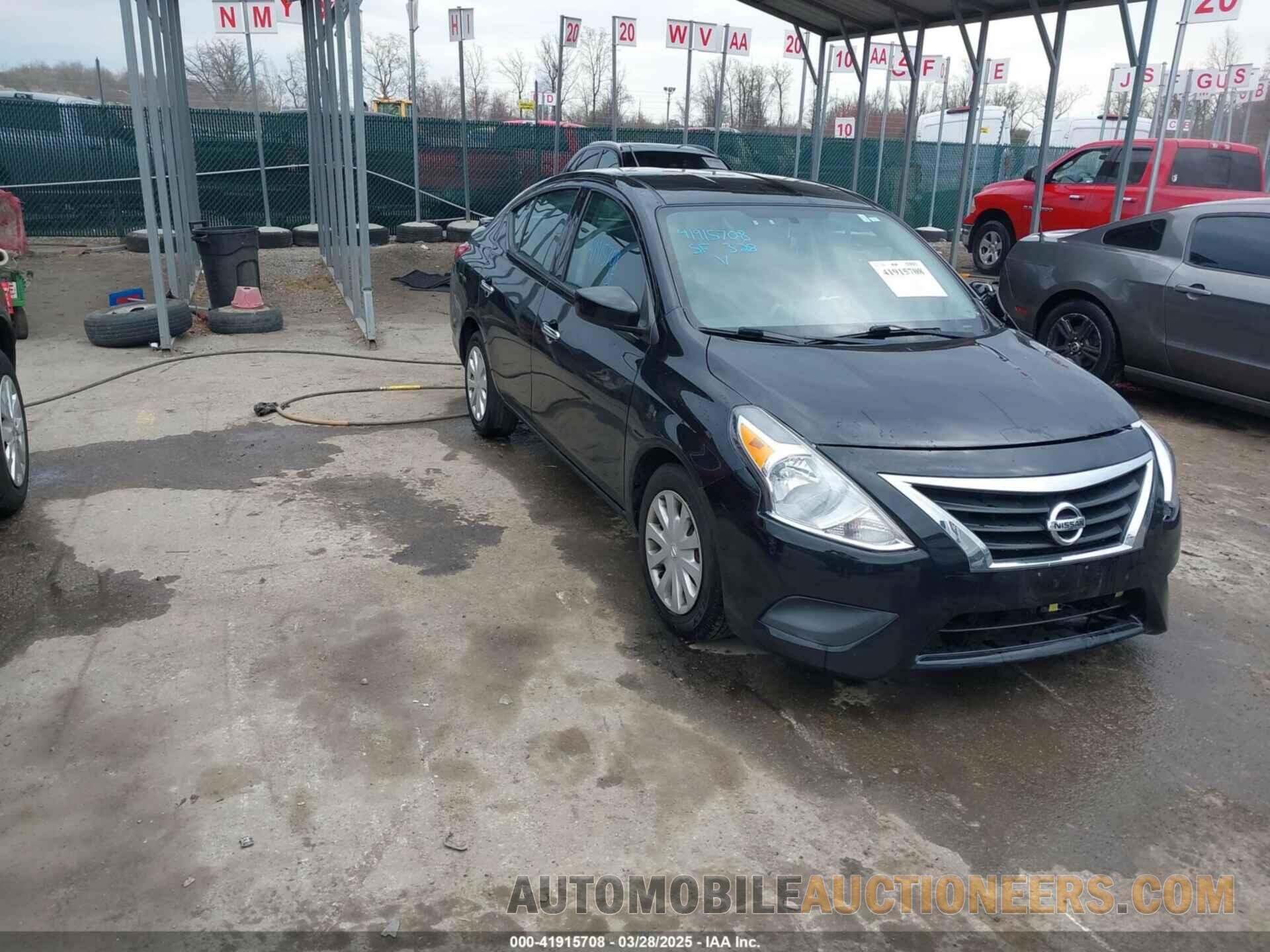 3N1CN7AP4KL835577 NISSAN VERSA 2019