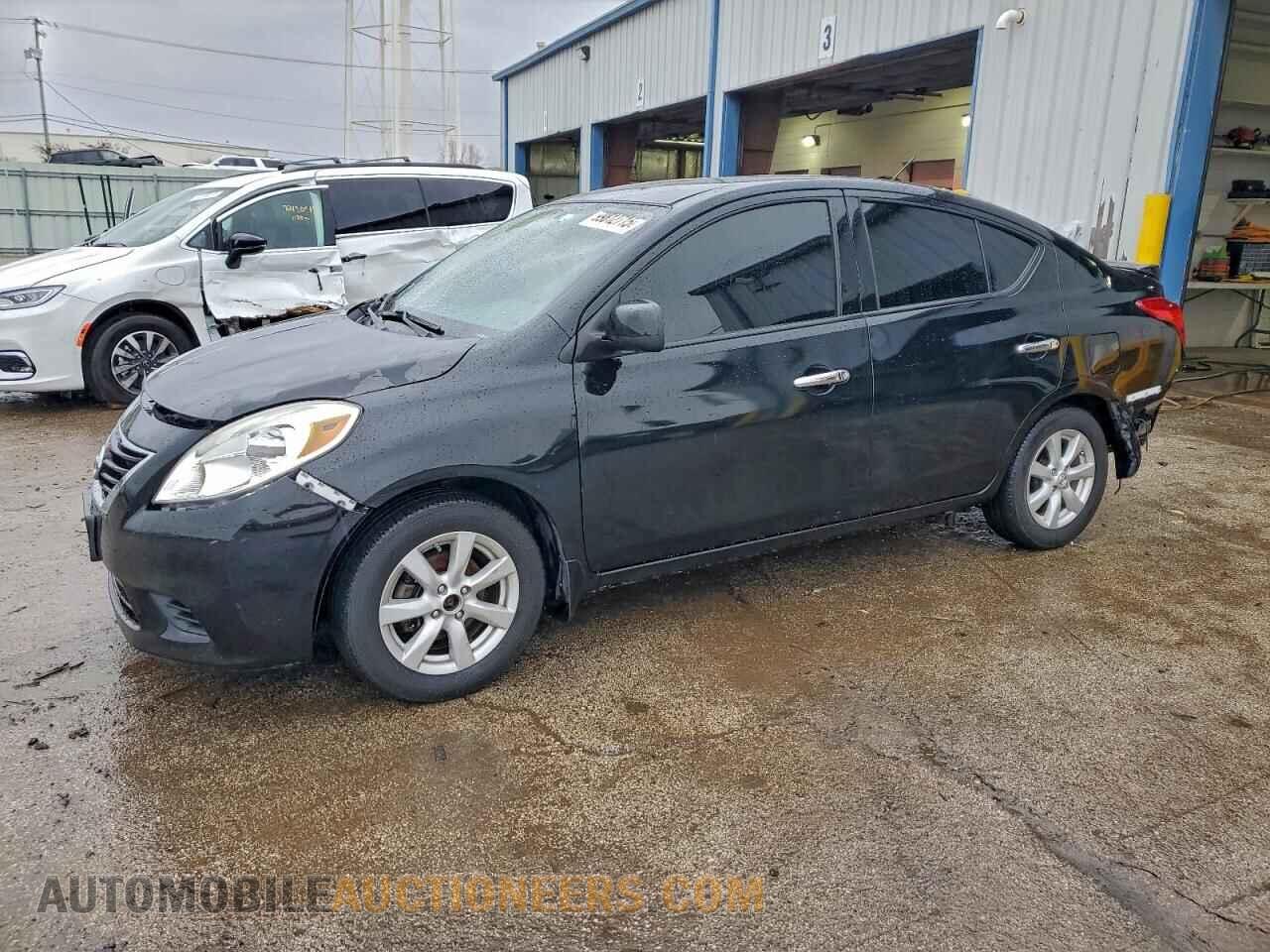 3N1CN7AP5EL860962 NISSAN VERSA 2014