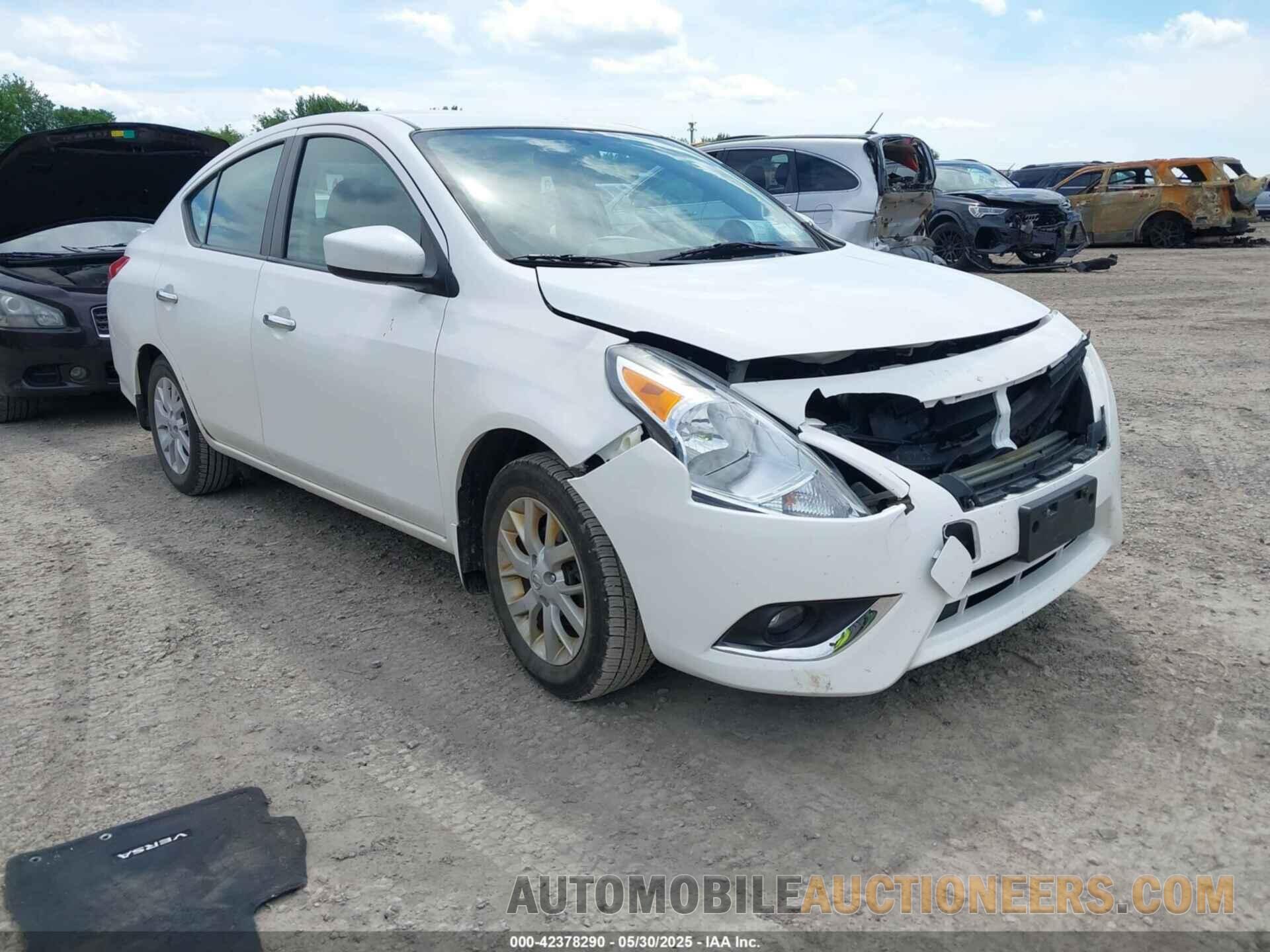 3N1CN7AP6HL890217 NISSAN VERSA 2017