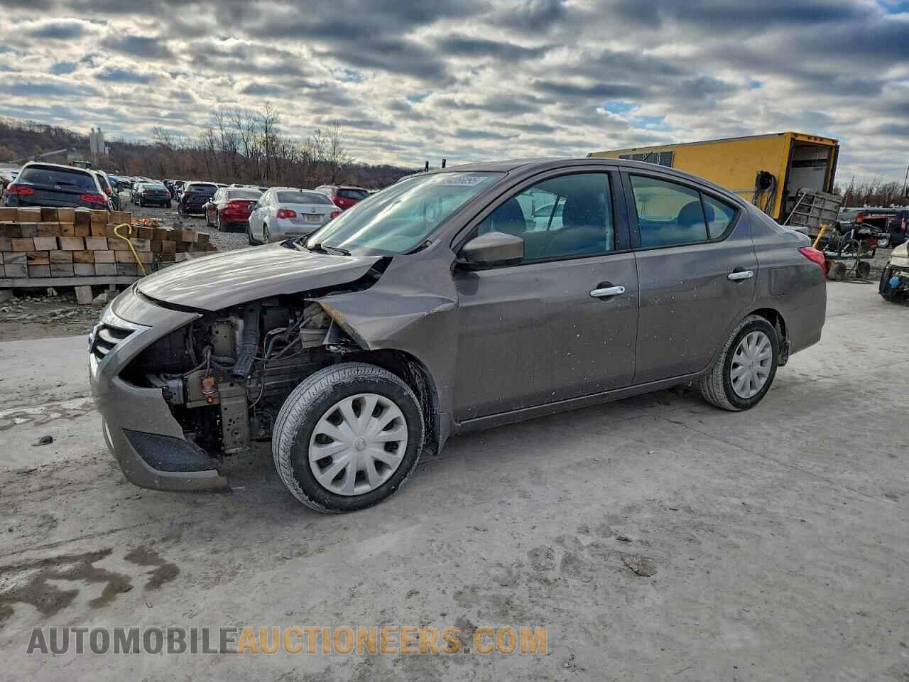 3N1CN7APXHL856488 NISSAN VERSA 2017