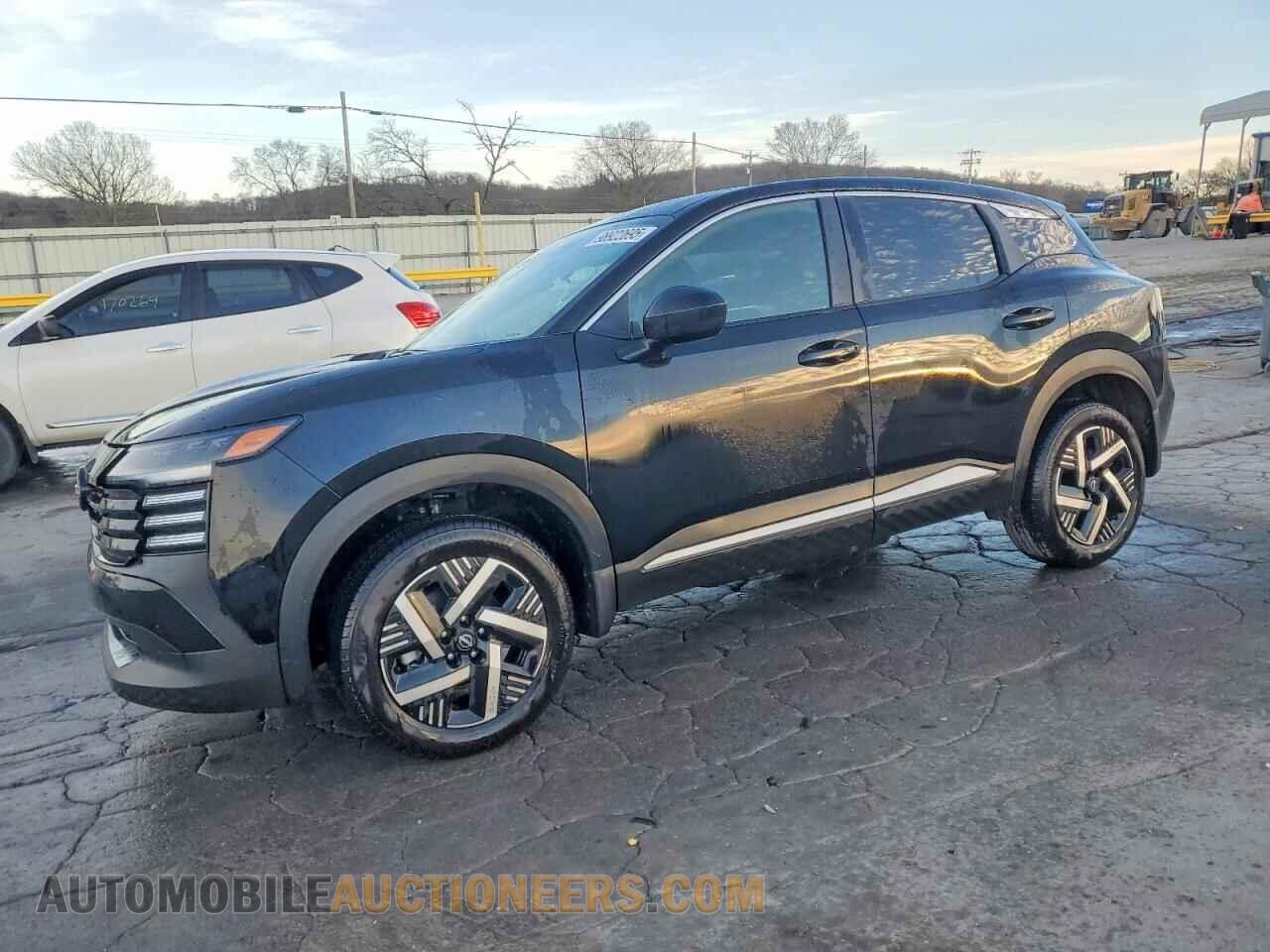 3N8AP6CA7SL435678 NISSAN KICKS 2025