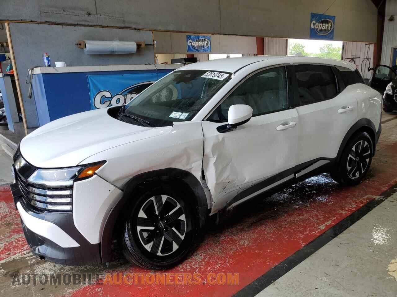 3N8AP6CB7SL353135 NISSAN KICKS 2025