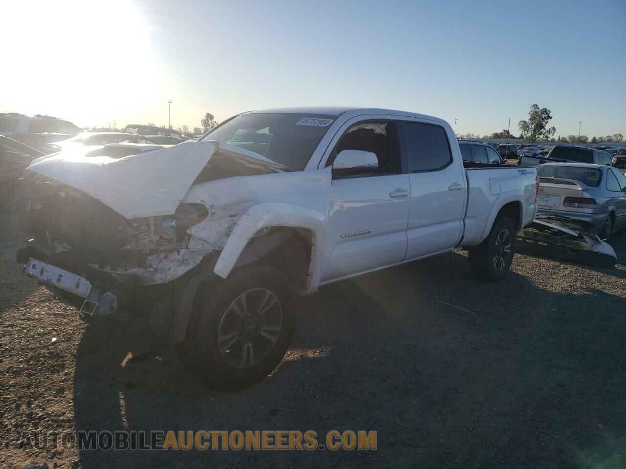 3TMBZ5DN1JM016708 TOYOTA TACOMA 2018