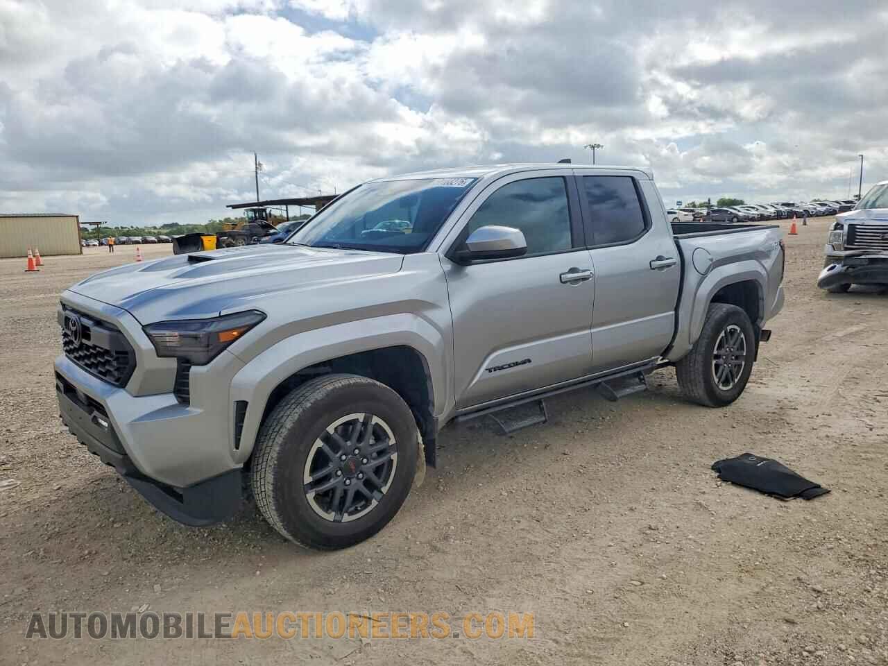 3TMKB5FN0RM020424 TOYOTA TACOMA 2024