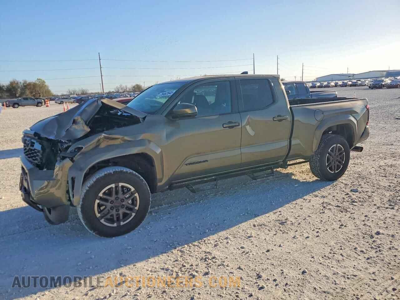 3TMLB5FN3TM055423 TOYOTA TACOMA 2026