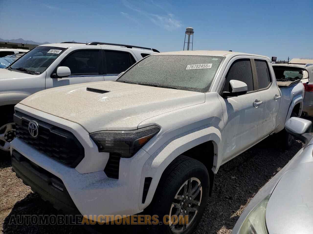 3TMLB5FN8RM011605 TOYOTA TACOMA 2024