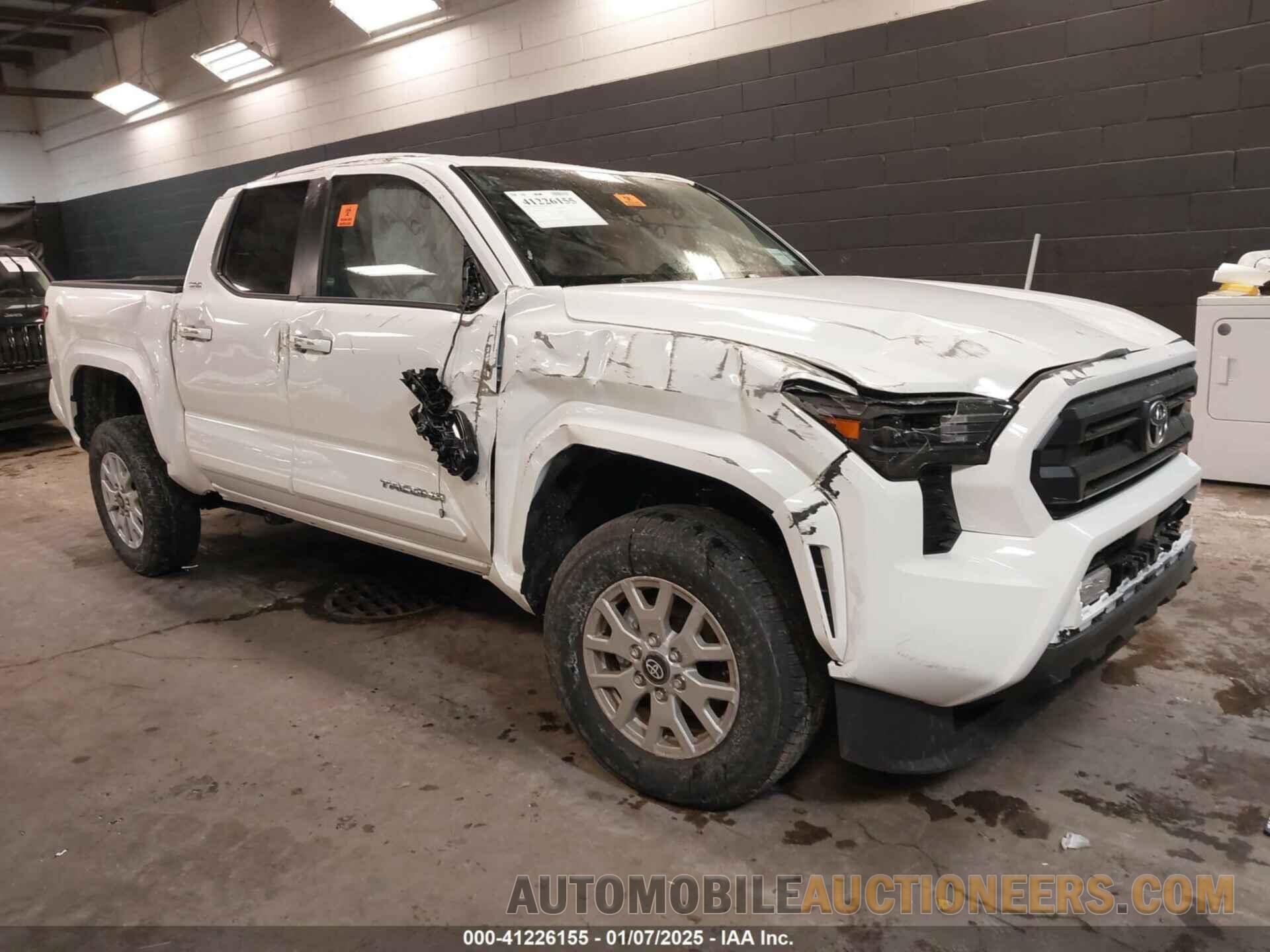 3TMLB5JN8RM080673 TOYOTA TACOMA 2024