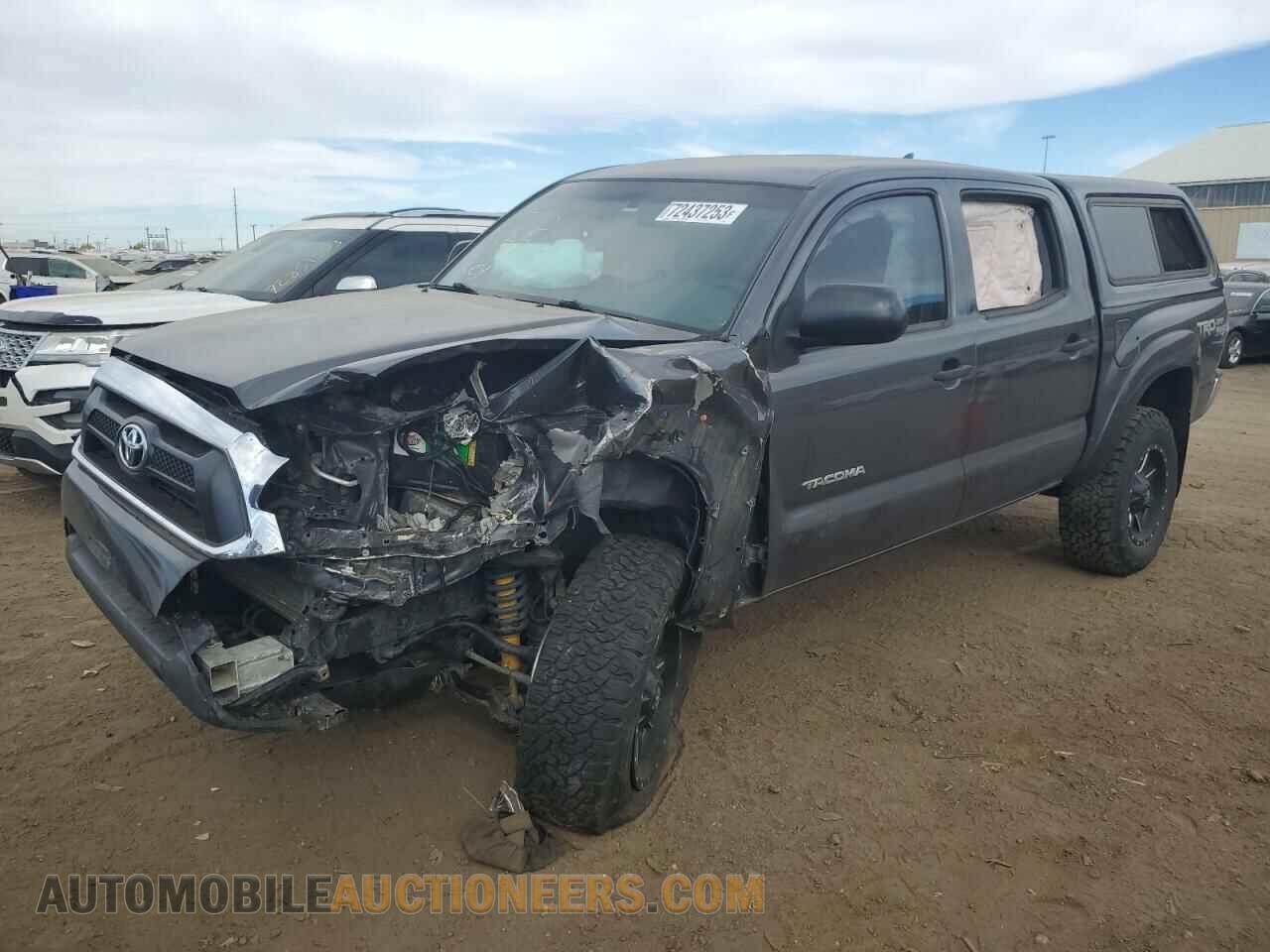3TMLU4EN2FM178768 TOYOTA TACOMA 2015